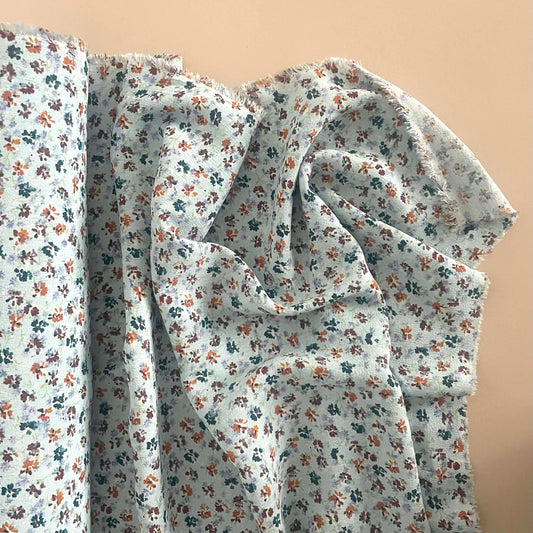 PRINTED VISCOSE - MEADOW FLORAL