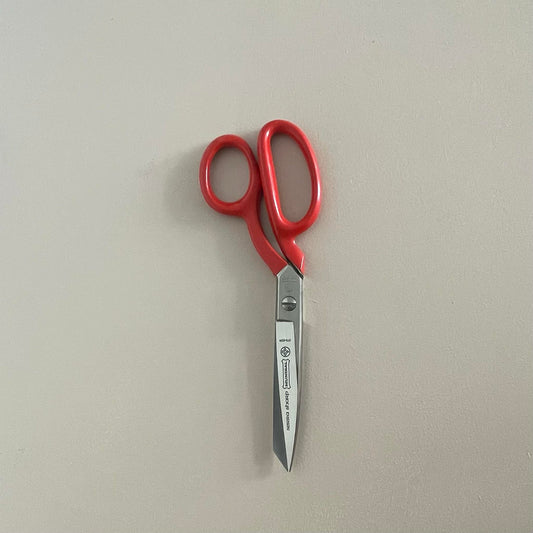 MUNDIAL DRESSMAKERS SHEARS - 8" -RED HANDLE
