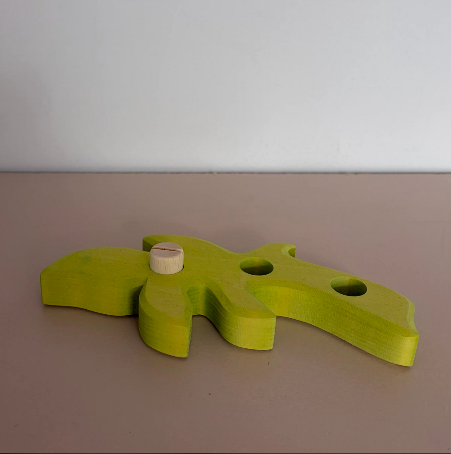 GRIMMS LEAF HOLDER - LIGHT